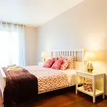 Charming 2-Bedroom Apartment In The City Centre