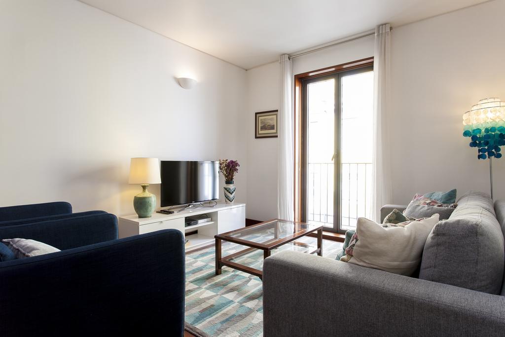 Charming 2-bedroom In The Centre Apartment