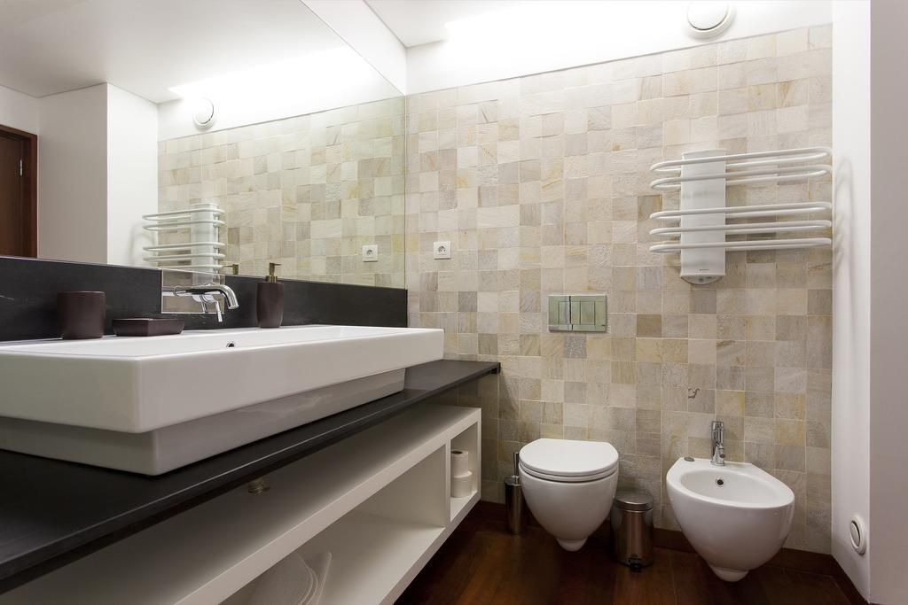 Charming 2-bedroom In The Centre Lissabon